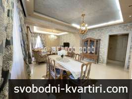 Стилно завършен и обзаведен апартамент с ПАРКОМЯСТО в Идеален център на гр.Варна