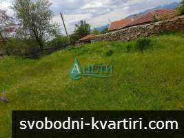УПИ 3229 м2 в с.Подгорие с Разртешение за строеж на 4 къщи, южен склон УПИ 3229 м2 в с.Подгорие с Разртешение за строеж на 4 къщи, южен склон