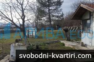 Къща до р. Арда в Долно Черковище, община Стамболово, област Хасково Къща до р. Арда в Долно Черковище, община Стамболово, област Хасково
