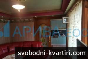 Голям и луксозен апартамент с обзавеждане в град Хасково Голям и луксозен апартамент с обзавеждане в град Хасково