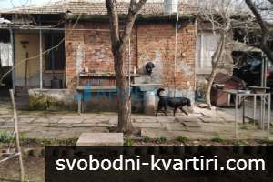 Къща с гараж в с. Златополе, община Димитровград Къща с гараж в с. Златополе, община Димитровград