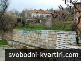 Къща в с. Камилски дол, община Ивайловгрод Къща в с. Камилски дол, община Ивайловгрод