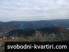 Къща в с. Камилски дол, община Ивайловгрод Къща в с. Камилски дол, община Ивайловгрод