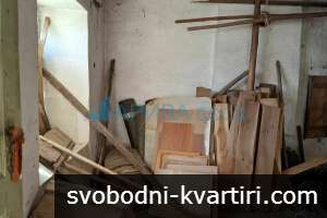 Стара, каменна къща до Кирково, община Кирково Стара, каменна къща до Кирково, община Кирково