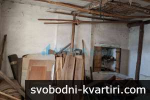 Стара, каменна къща до Кирково, община Кирково Стара, каменна къща до Кирково, община Кирково