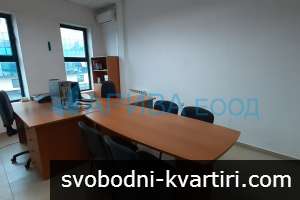 Оборудван офис за продажба в Хасково Оборудван офис за продажба в Хасково