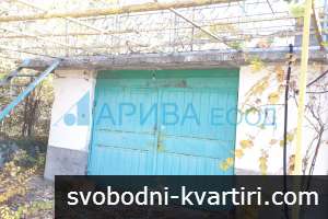 Вила с гараж и кладенец в кв. Изгрев на град Хасково Вила с гараж и кладенец в кв. Изгрев на град Хасково
