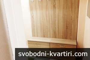 Боксониера под наем в идеален център - до Джумаята Боксониера под наем в идеален център - до Джумаята