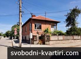 Двуетажна къща с голям двор и гараж в с. Милево Двуетажна къща с голям двор и гараж в с. Милево