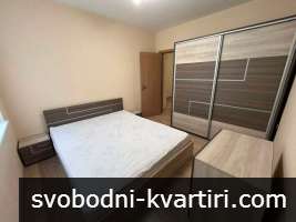 Тристаен апартамент с паркомясто Тристаен апартамент с паркомясто