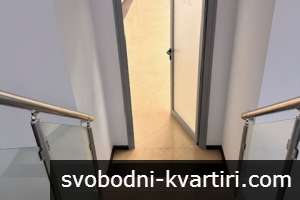 Дава под наем Офис в жилищна сграда гр. Велико Търново - Център 195m² Дава под наем Офис в жилищна сграда гр. Велико Търново - Център 195m²