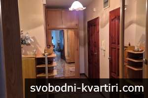 Дава под наем 3-стаен гр. Велико Търново - Център 80m² Дава под наем 3-стаен гр. Велико Търново - Център 80m²