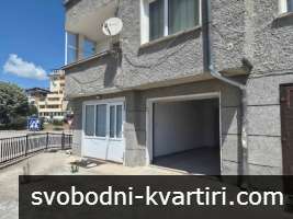 Дава под наем Частен гараж / Паркомясто гр. Велико Търново - Зона Б 20m² Дава под наем Частен гараж / Паркомясто гр. Велико Търново - Зона Б 20m²