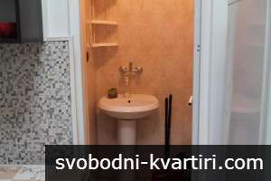 Обзаведено студио Обзаведено студио