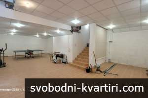 Търговско помещение под наем в центъра на град Велико Търново. Търговско помещение под наем в центъра на град Велико Търново.