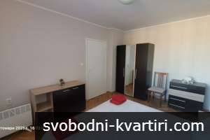 Дава под наем 3-стаен гр. Велико Търново - Център 70m² Дава под наем 3-стаен гр. Велико Търново - Център 70m²
