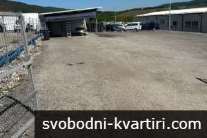 Дава под наем Автосервизи гр. Велико Търново - гр. Дебелец 350m² Дава под наем Автосервизи гр. Велико Търново - гр. Дебелец 350m²