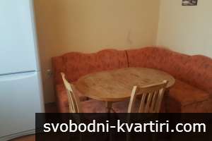 Четиристаен апртамент под наем в центъра на Велико Търново! Четиристаен апртамент под наем в центъра на Велико Търново!