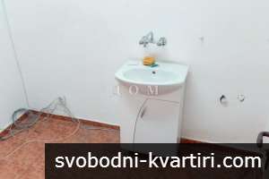 Дава под наем Офис в офис сграда гр. Шумен - Център 60m² Дава под наем Офис в офис сграда гр. Шумен - Център 60m²