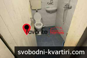 Етаж от къща с гараж и двор, Втори корпус Етаж от къща с гараж и двор, Втори корпус