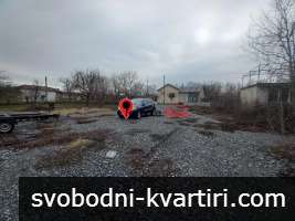 Парцел с кирпичена къща Парцел с кирпичена къща