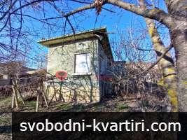 Къща с голям двор Къща с голям двор