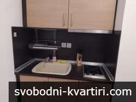 Под наем дългосрочно голямо студио на брега на морето Под наем дългосрочно голямо студио на брега на морето