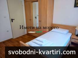 Под наем тристаен с пряк изглед море Под наем тристаен с пряк изглед море