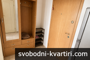 Двустаен обзаведен апартамент под наем, кв. Левски, гр. Варна Двустаен обзаведен апартамент под наем, кв. Левски, гр. Варна