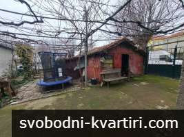 Едноетажна къща в Айтос за продажба Едноетажна къща в Айтос за продажба