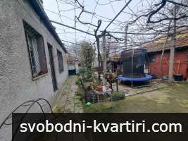 Едноетажна къща в Айтос за продажба Едноетажна къща в Айтос за продажба