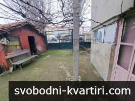 Едноетажна къща в Айтос за продажба Едноетажна къща в Айтос за продажба