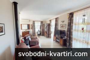 къща на 2 етажа с басейн за продажба в Кошарица - Чолакова Чешма къща на 2 етажа с басейн за продажба в Кошарица - Чолакова Чешма