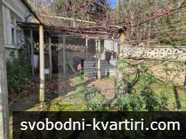 Къща с 3 спални на 30 км от гр.Карнобат за продажба Къща с 3 спални на 30 км от гр.Карнобат за продажба