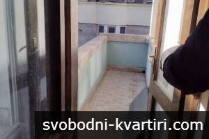 Продажба на Етаж от къща гр. Бургас - Център 150m² и двор 150m² Продажба на Етаж от къща гр. Бургас - Център 150m² и двор 150m²