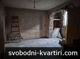 ТОП ОФЕРТА! Етаж от къща в Айтос 94 кв.м. + двор + допълнителни помещения 🔥 ТОП ОФЕРТА! Етаж от къща в Айтос 94 кв.м. + двор + допълнителни помещения 🔥