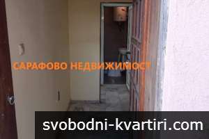 Дава под наем МАГАЗИН до училище Сарафово Дава под наем МАГАЗИН до училище Сарафово