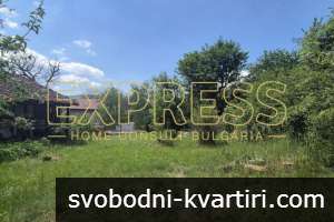 Продажба Къща гр. Перник - с. Боснек 80m² и двор 760m² Продажба Къща гр. Перник - с. Боснек 80m² и двор 760m²