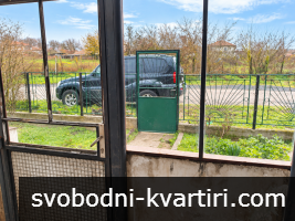 Къща в с. Загорци Къща в с. Загорци
