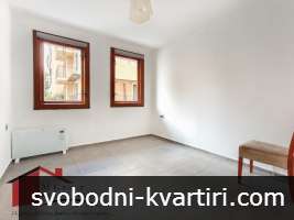 Многостаен апартамент, 125m², Три спални, супер център Многостаен апартамент, 125m², Три спални, супер център