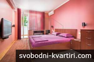 Тристаен апартамент под наем в центъра на София, 118кв.м Тристаен апартамент под наем в центъра на София, 118кв.м