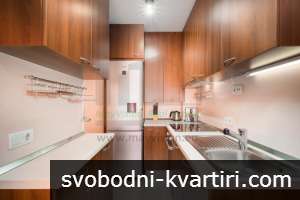 Тристаен апартамент под наем в центъра на София, 118кв.м Тристаен апартамент под наем в центъра на София, 118кв.м