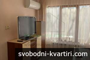 Тристаен апартамент в Център, София 85кв.м Тристаен апартамент в Център, София 85кв.м