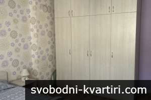 Дава под наем тристаен апартамент , София, Център Дава под наем тристаен апартамент , София, Център