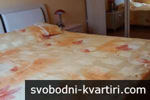 Луксозен апартамент с три спални и паркомясто Луксозен апартамент с три спални и паркомясто
