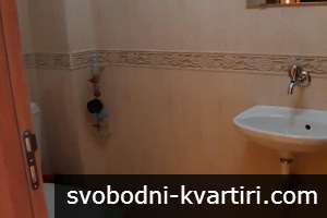 Луксозен апартамент с три спални и паркомясто Луксозен апартамент с три спални и паркомясто