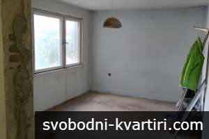 Тристаен а-т в района на Звезда Тристаен а-т в района на Звезда