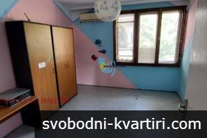 Дава под наем 3-стаен гр. Пловдив - Център 95m² Дава под наем 3-стаен гр. Пловдив - Център 95m²