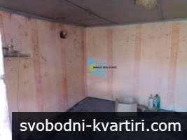 Чудесен имот до река Стряма в близост до минерална баня Чудесен имот до река Стряма в близост до минерална баня