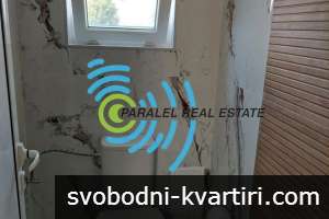 Склад с лице на оживена пътна артерия ,асфалтиран и ограден двор 1500 кв.м. Склад с лице на оживена пътна артерия ,асфалтиран и ограден двор 1500 кв.м.